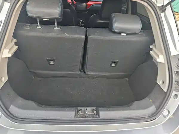 JMC Yizhi EV3 2019