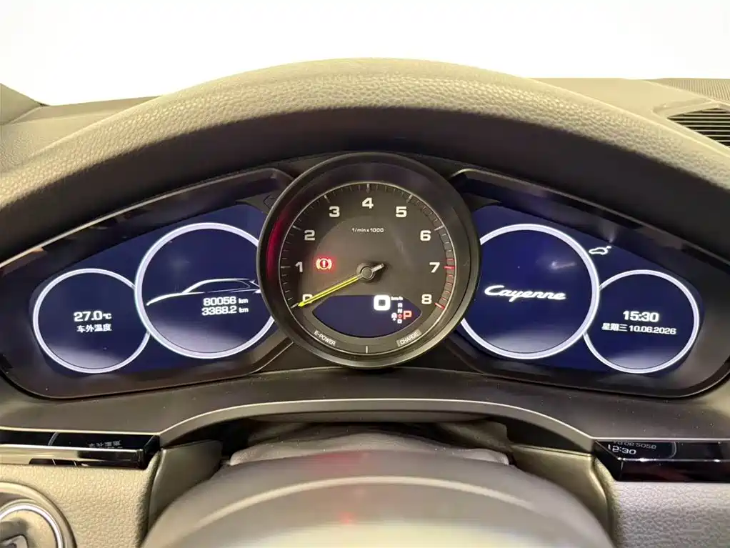 Porsche Cayenne Hybrid 2020 — фото 12