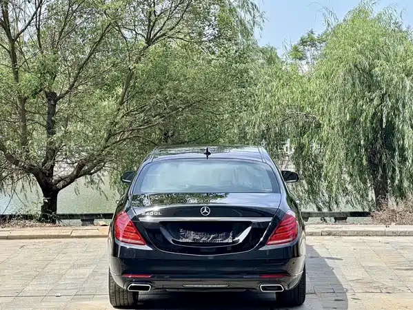 Mercedes-Benz S-Class 2014