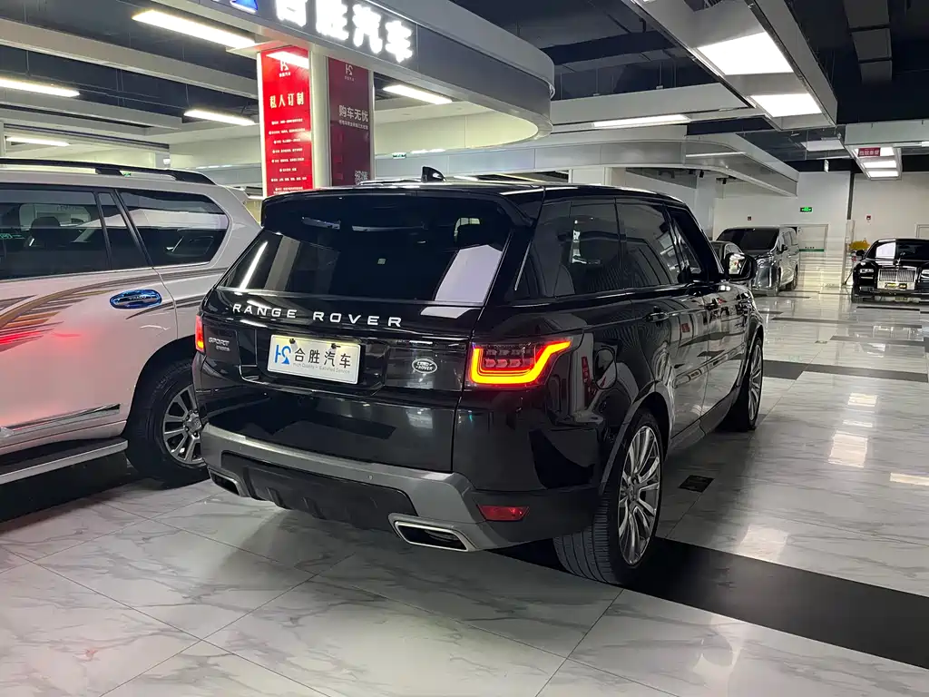 Land Rover Sport 2019 — фото 8