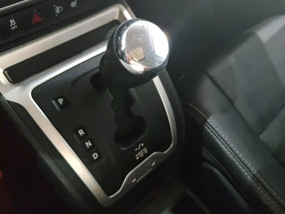 Jeep Compass 2013 — фото 16