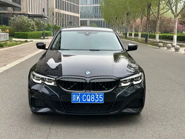 BMW 3 Series 2022