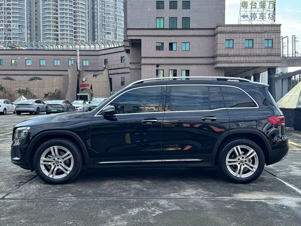 Mercedes-Benz GLB 2020 — фото 27