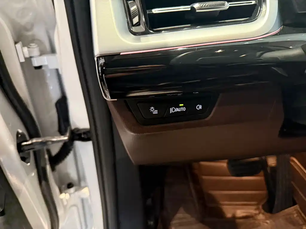 BMW X1 2023 — фото 11