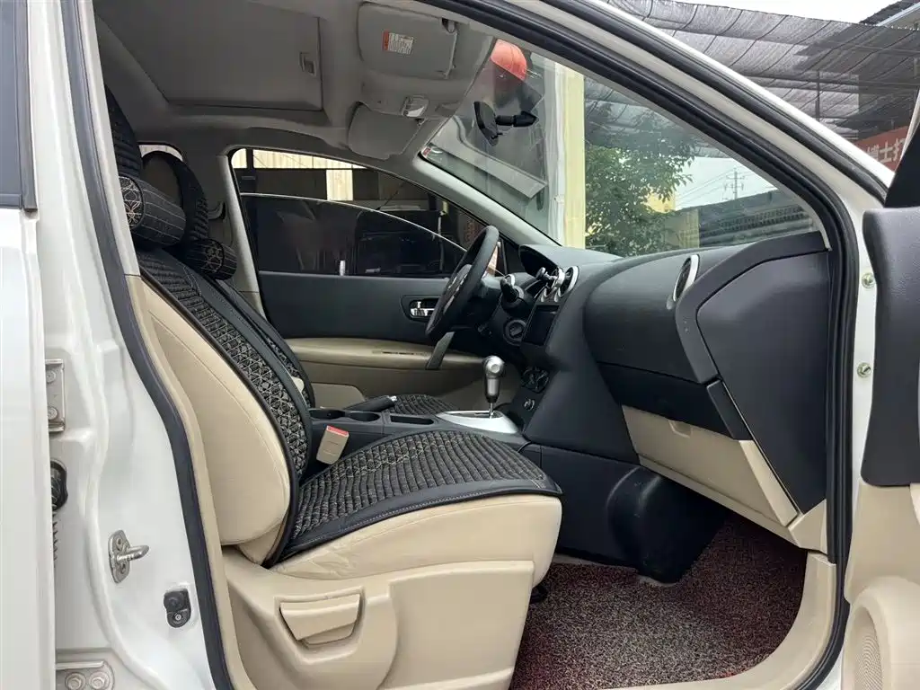 Nissan Qashqai 2015 — фото 10