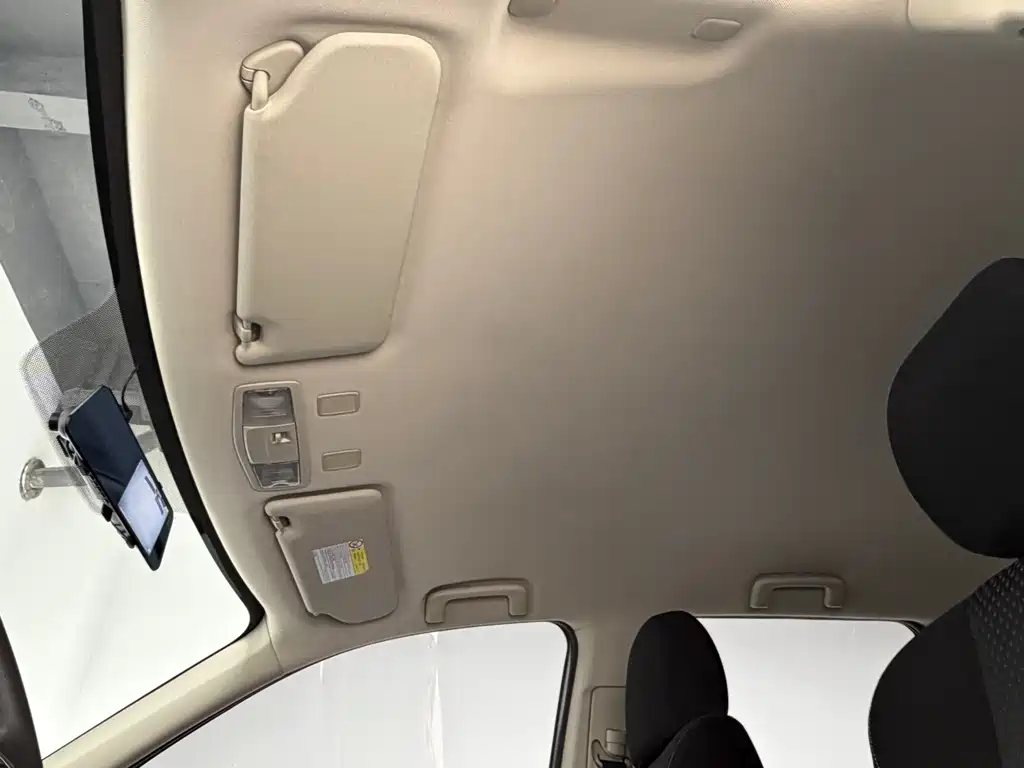 Mitsubishi Outlander 2021 — фото 15