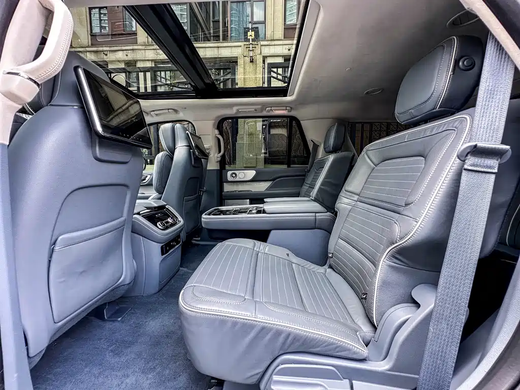 Lincoln Navigator 2020 — фото 6