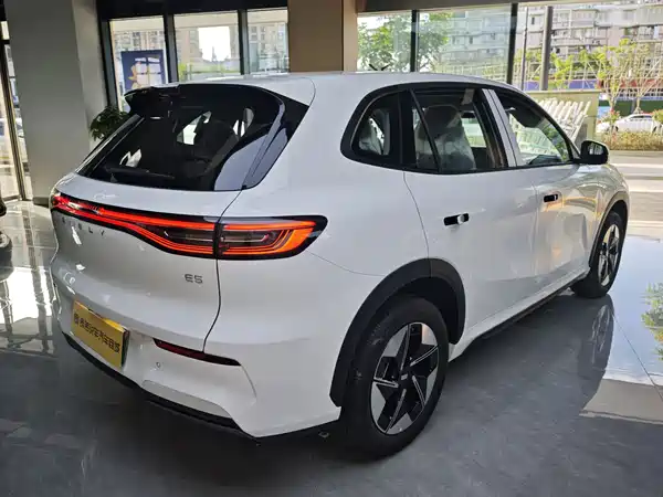 Geely Galaxy E5 2024