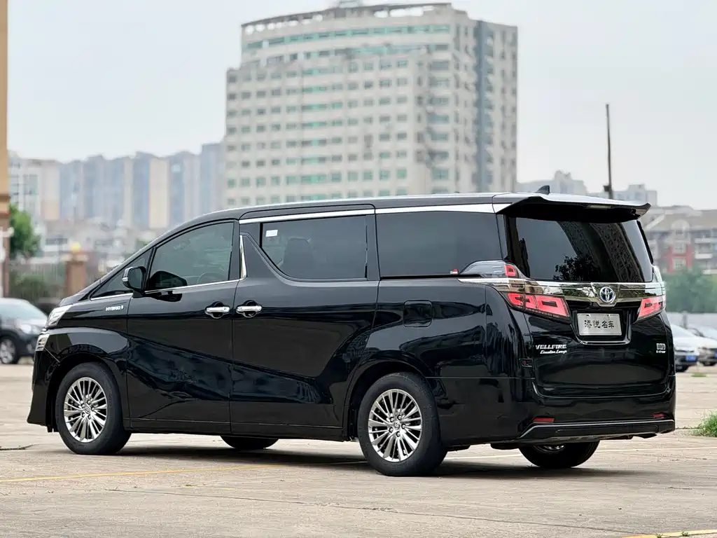 Toyota Vellfire 2021