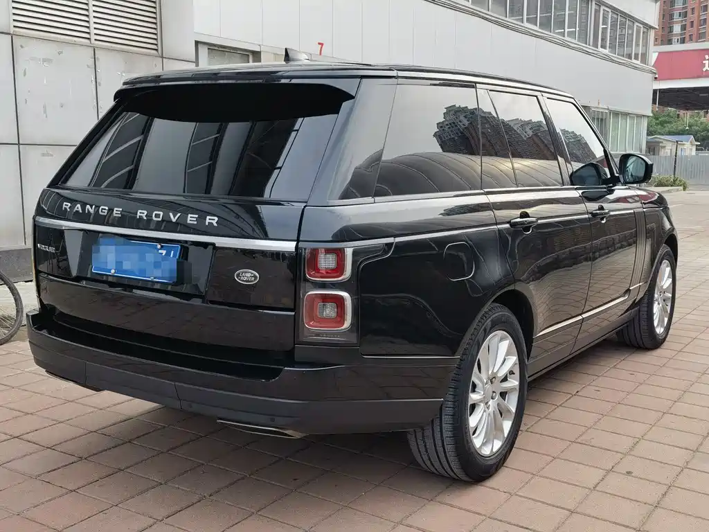 Land Rover Range Rover 2020 — фото 16