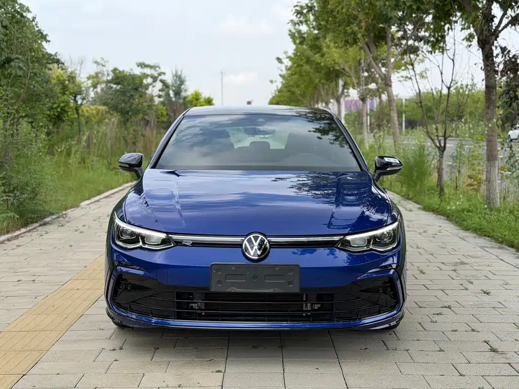 Volkswagen Golf 2022