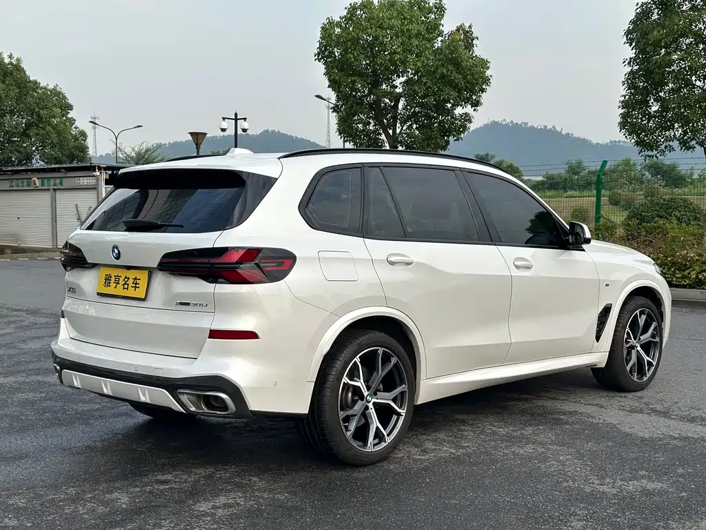 BMW X5 2024 — фото 20