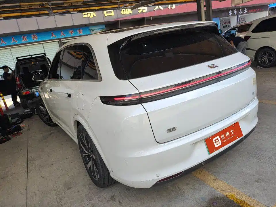 Li Auto Li L7 2023
