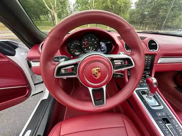 Porsche 718 2023