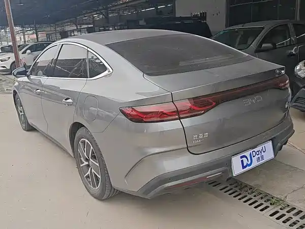 BYD Qin L 2024