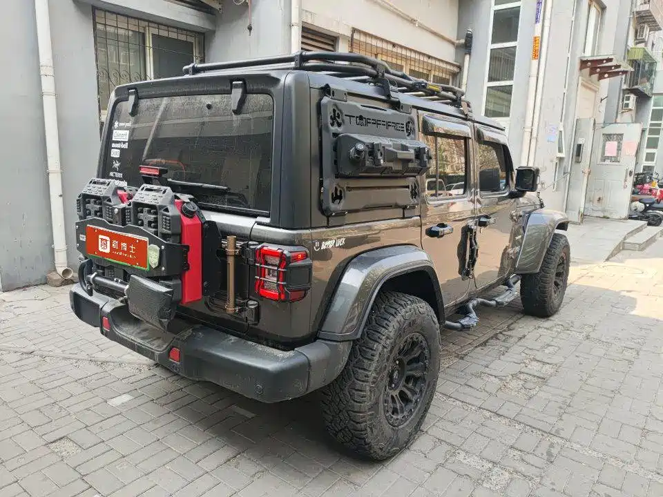 Jeep Wrangler PHEV 2021 — фото 2