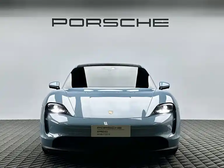 Porsche Taycan 2024 — фото 2