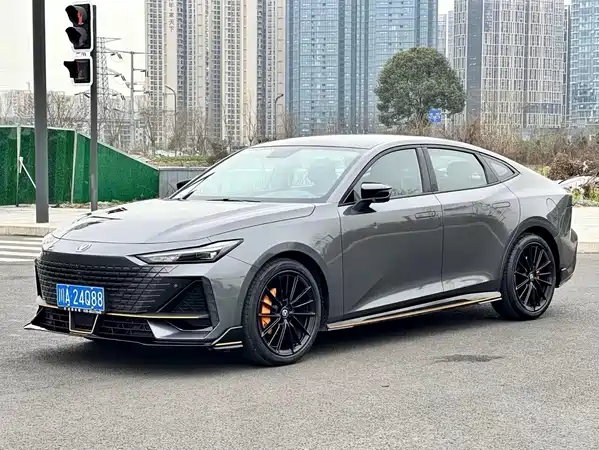 Changan UNI-V 2023