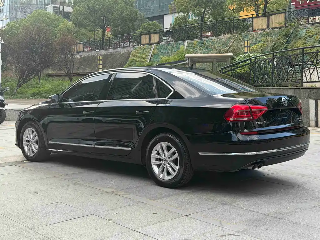 Volkswagen Passat 2016