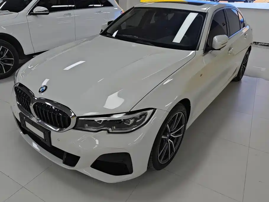 BMW 3 Series 2022