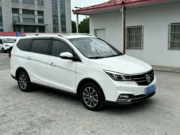 Baojun 730 2017