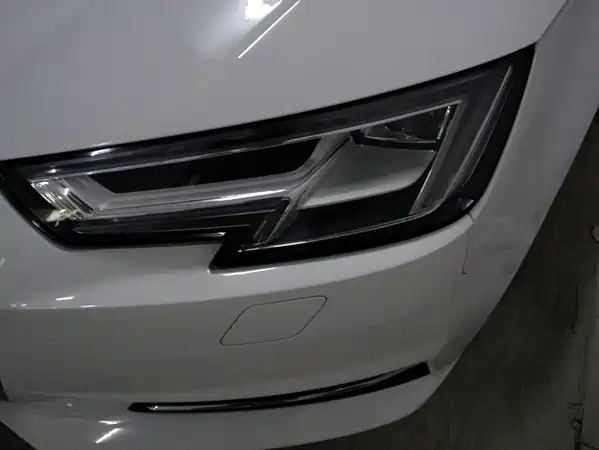 Audi A4L 2017