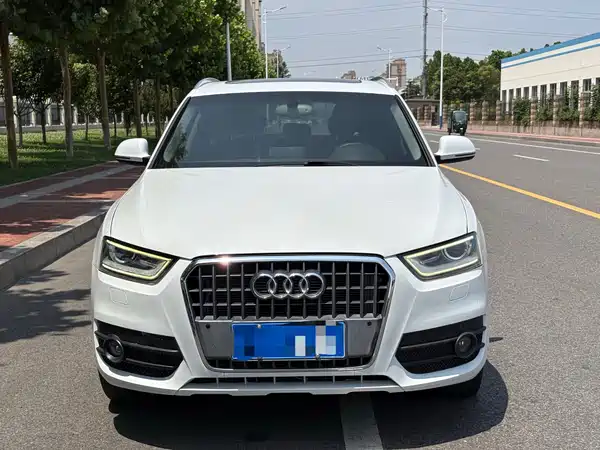 Audi Q3 2016