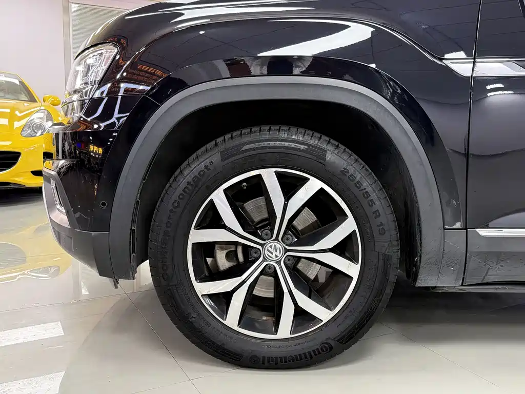 Volkswagen Teramont 2017 — фото 23