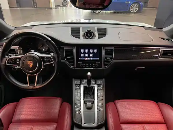 Porsche Macan 2017