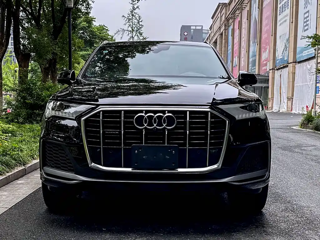 Audi Q7 2022