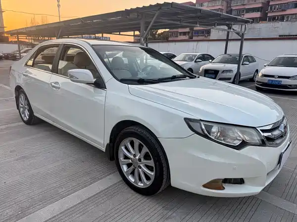 BYD Sirui 2013