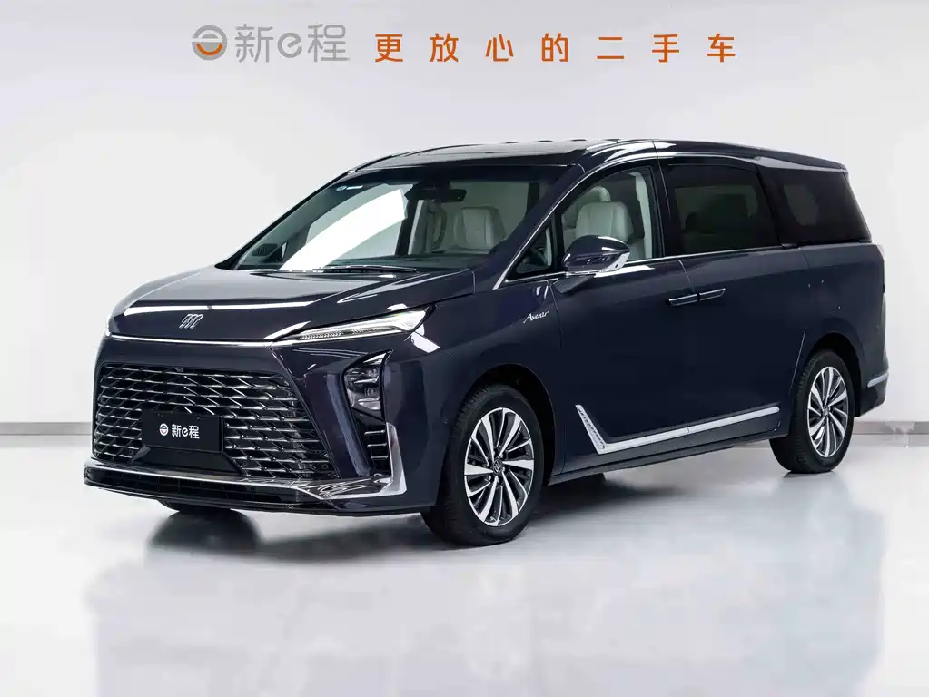 Buick GL8 New Energy 2025 — фото 1