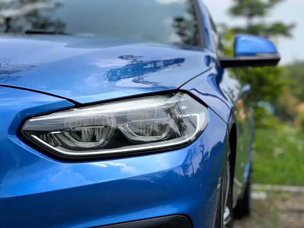 BMW 1 Series 2018 — фото 18