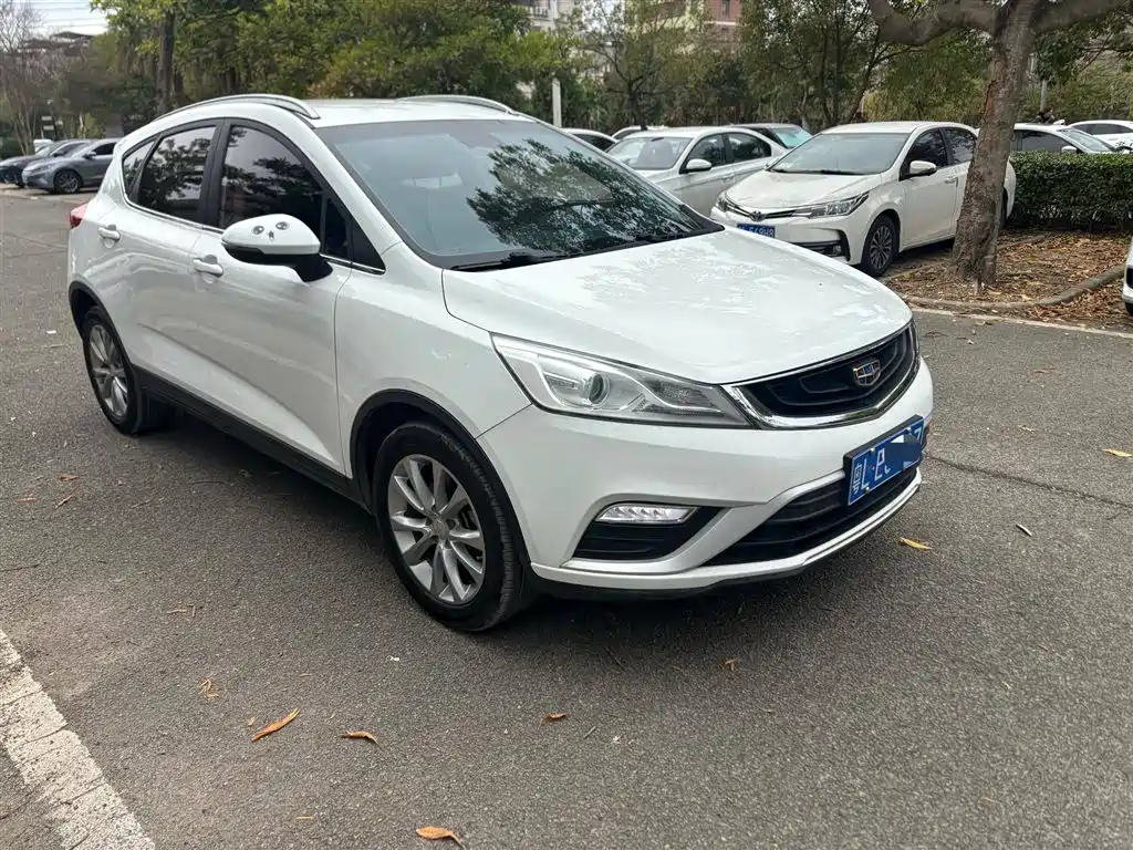 Geely Emgrand GS 2018 — фото 3