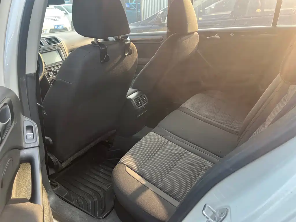 Volkswagen Golf 2013