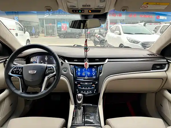 Cadillac XTS 2014
