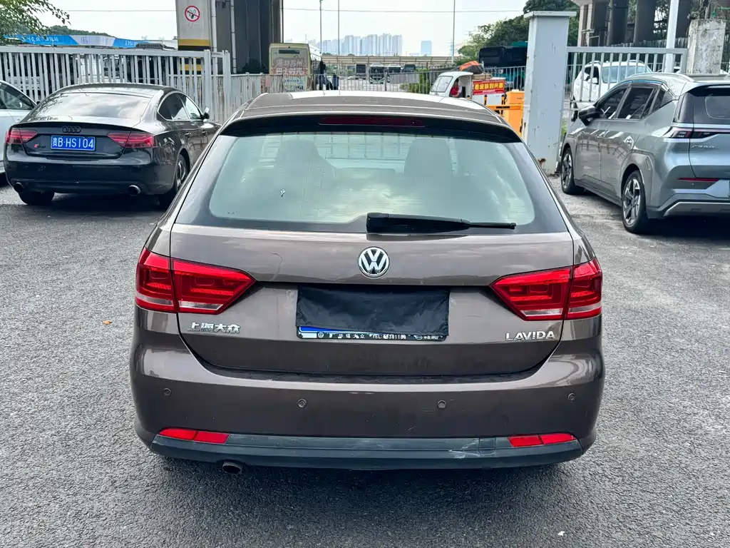Volkswagen Gran Lavida 2014 — фото 14