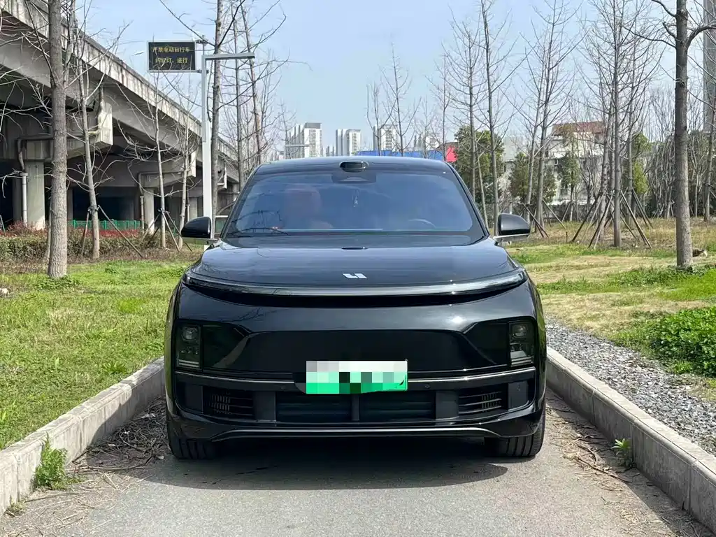 Li Auto Li L8 2026
