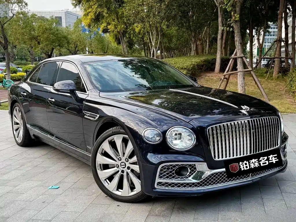 Bentley Flying Spur 2022 — фото 1