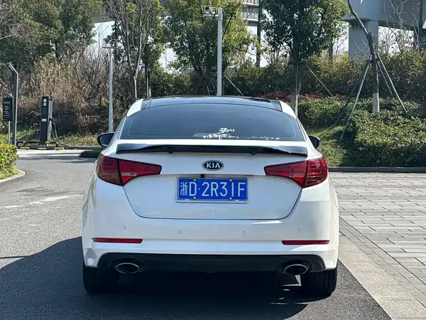 Kia K5 2012