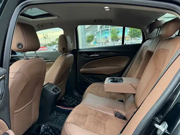 Buick Regal 2021