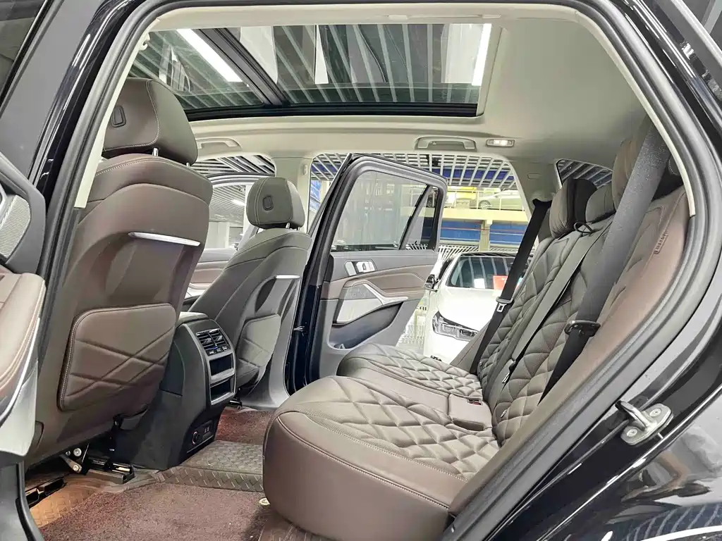 BMW X5 2023 — фото 10