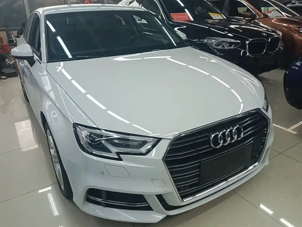 Audi A3 2019 — фото 4