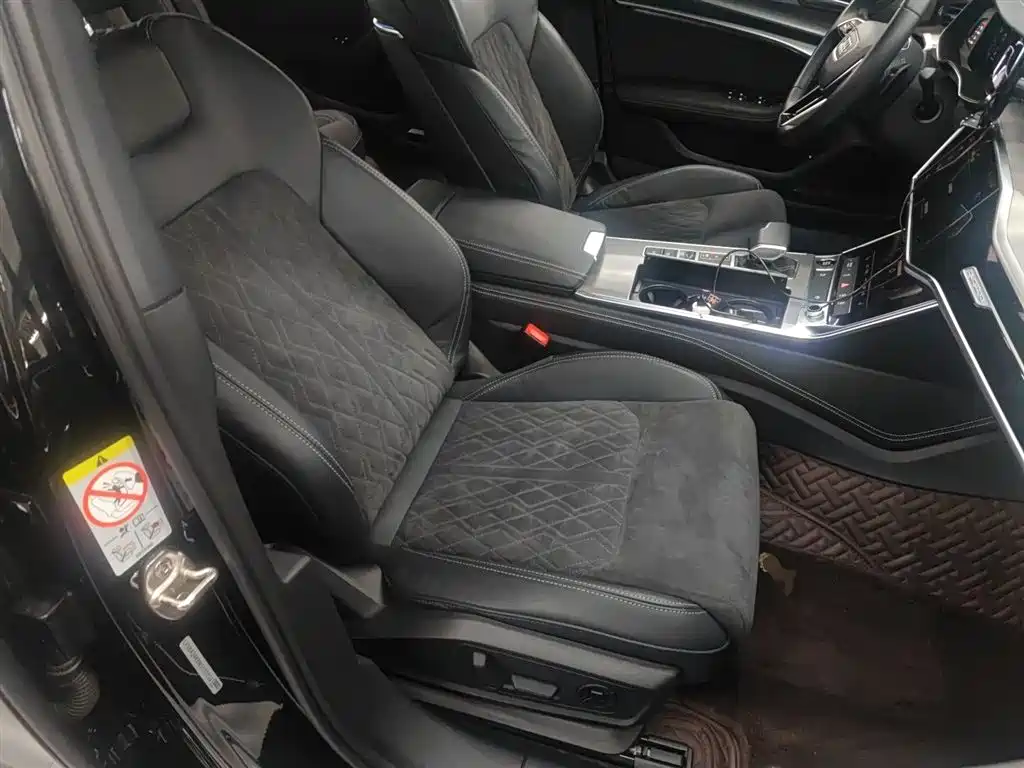Audi A6L 2022 — фото 25