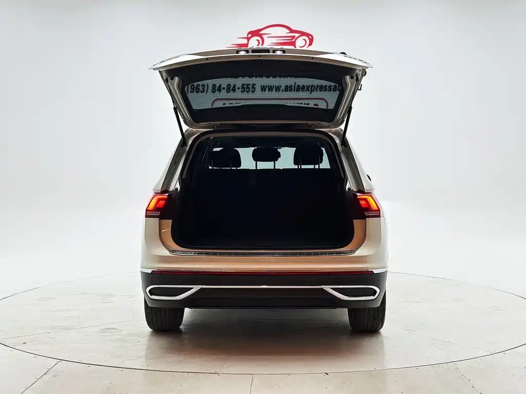 Volkswagen Tiguan L 2023