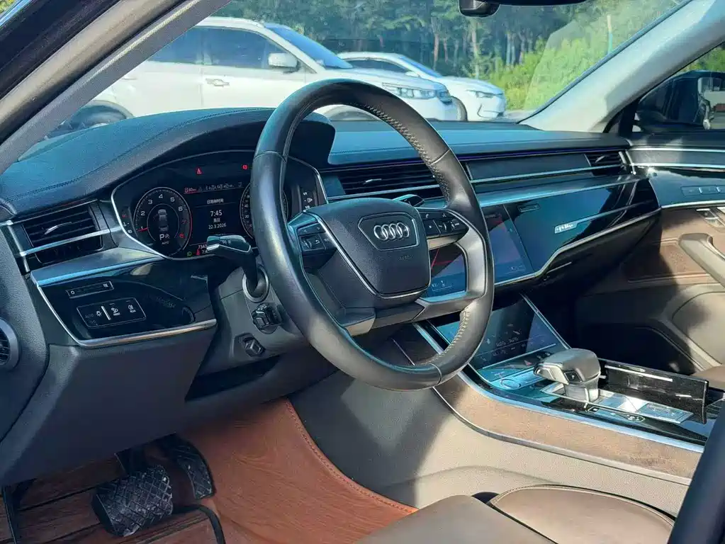 Audi A8 2020