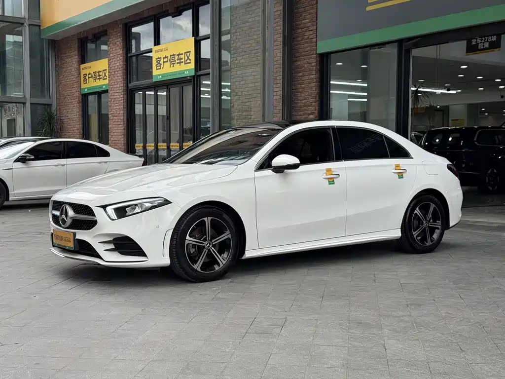 Mercedes-Benz A-Class 2022