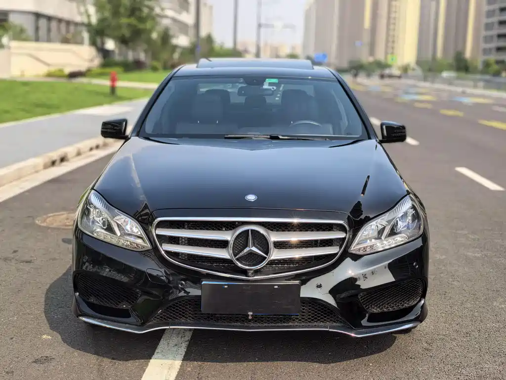 Mercedes-Benz E-Class 2015