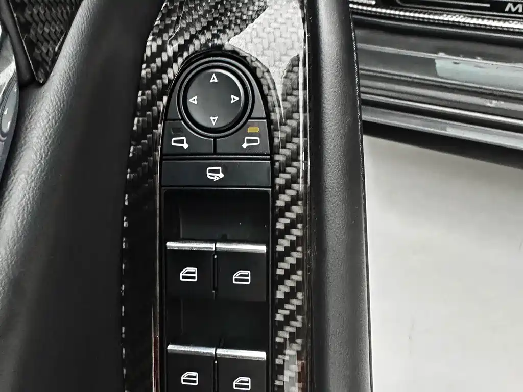 Mazda 3 Axela 2022 — фото 19