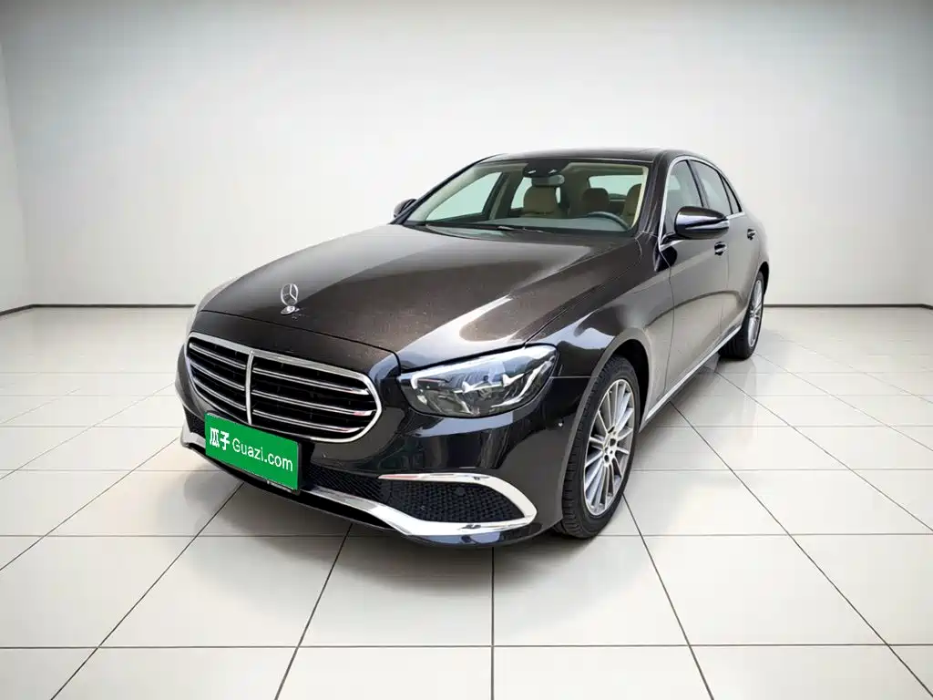 Mercedes-Benz E-Class 2023